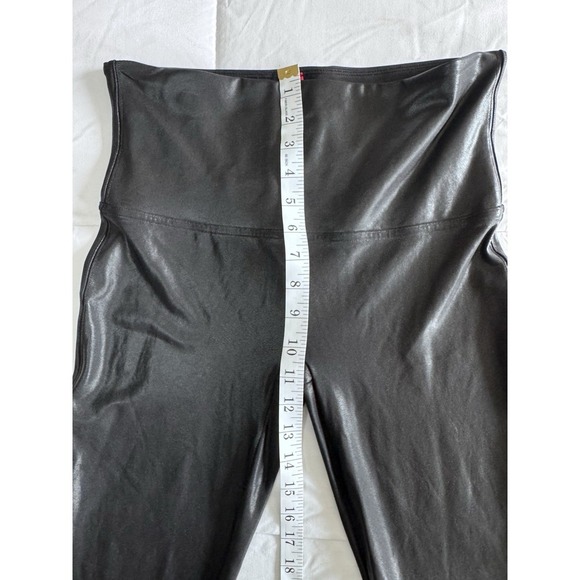 Spanx Black Faux Leather Spandex Leggings, Size XL, Stretchy Black 27" EUC - Picture 5 of 12